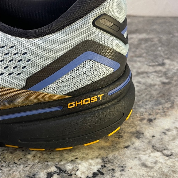 Brooks Women's Athletic Shoes - Light Blue and Black with Gold Accents - Picture 4 of 9